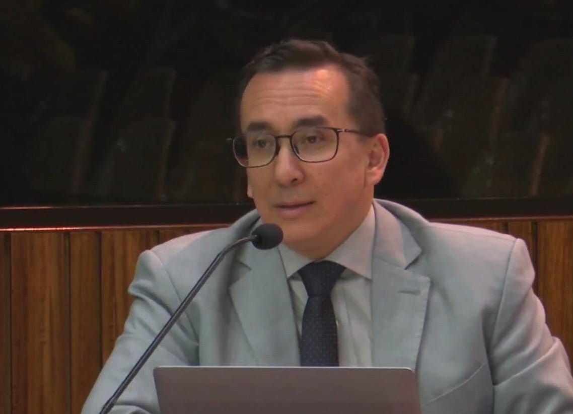 Dr. John E. Espinosa Villacrés